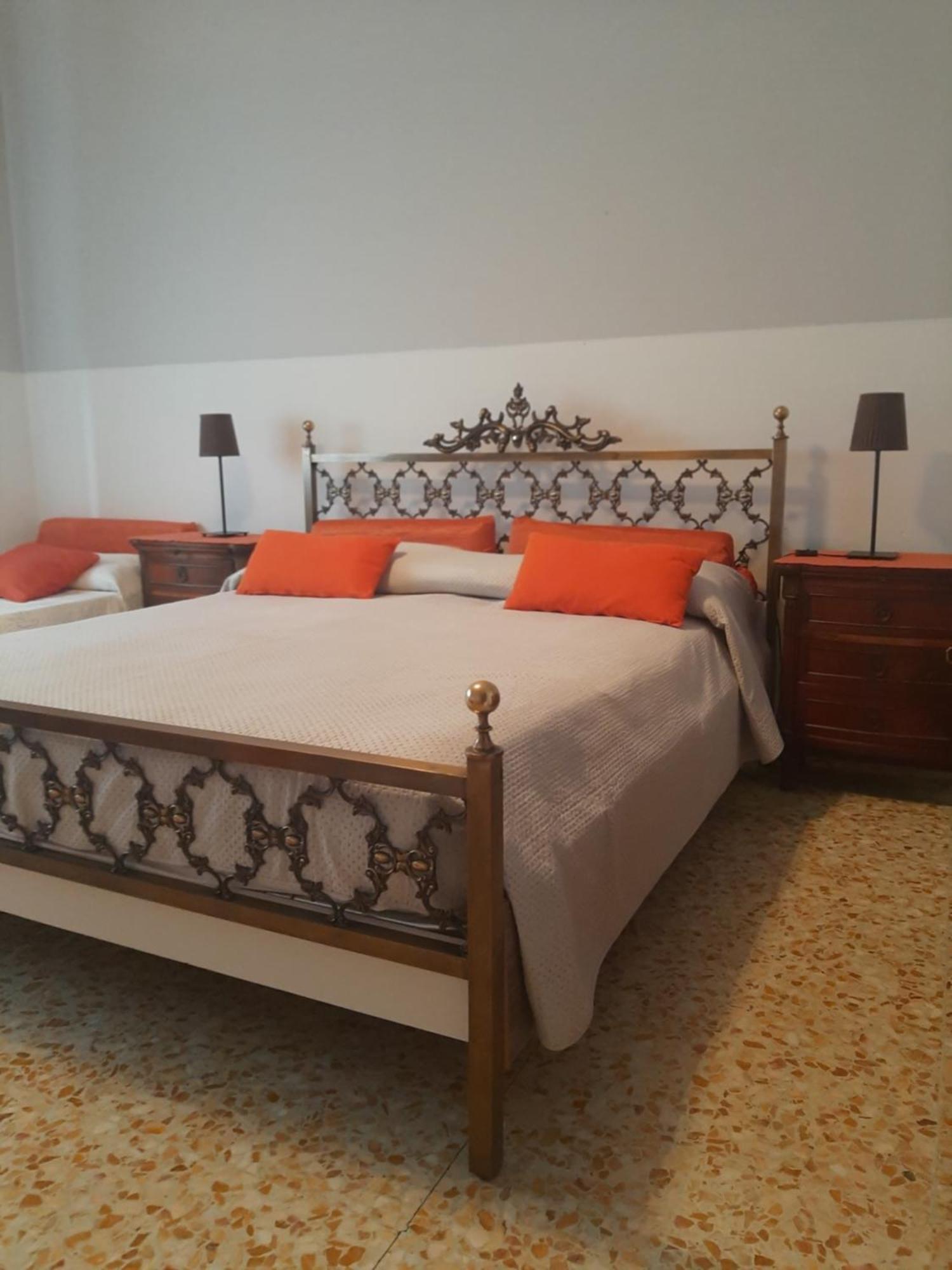 Travellers Lodge Bed & Rooms Treviso Esterno foto